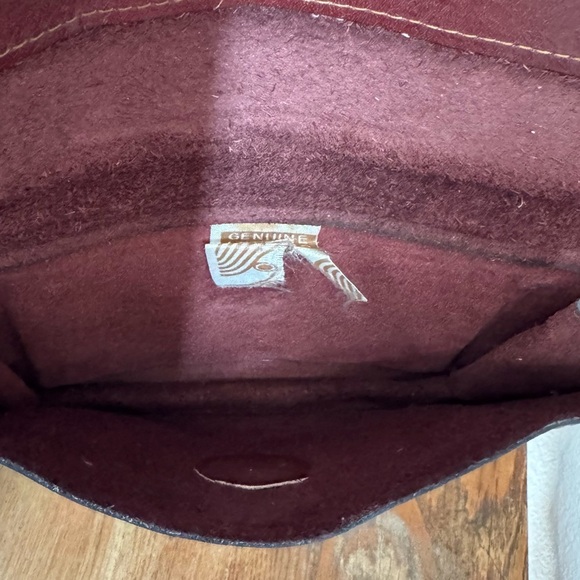 Vintage Burgundy Leather Wristlet Clutch Made in Brazil - Picture 5 of 8